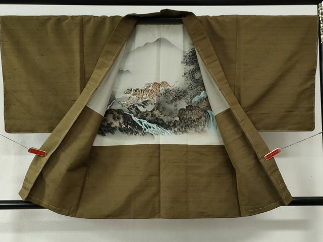 平和屋着物●男性 紬 アンサンブル 色無地 鶯茶色 羽裏：虎 正絹 逸品 未使用 CABC6489yc