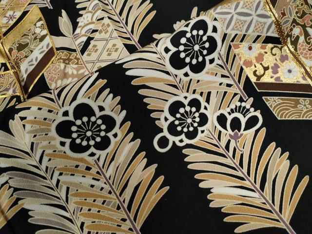平和屋着物●豪華黒留袖 作家物 駒刺繍 矢羽吉祥花松葉文 金彩 正絹 逸品 CABC6498yc