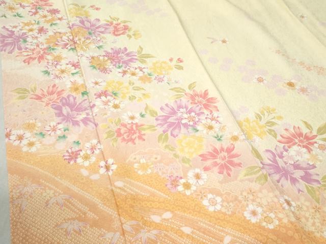 平和屋着物●豪華振袖 駒刺繍 舞花文 暈し染め 銀通し地 鈴乃屋扱い 正絹 逸品 CABC6505yc