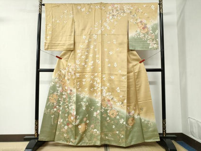 平和屋着物●訪問着 駒刺繍 雪輪草花文 暈し染め 金彩 やまと誂製 正絹 逸品 未使用 CABC6511yc