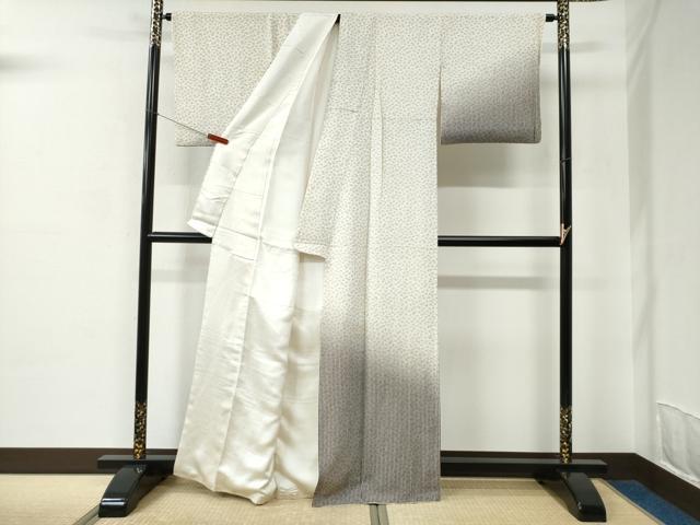 平和屋着物●松田聖子　SEIKOMATSUDA　訪問着　天使　舞桜文　縞　正絹　逸品　CABC6569yc