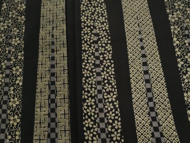 平和屋着物●京の名工　雛屋友禅　稲垣智司　訪問着　市松花唐草文　黒地　正絹　逸品　CABC6576yc