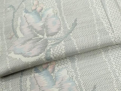 平和屋着物●本場大島紬　白大島　立涌葡萄唐草文　正絹　逸品　未使用　CABC6616yc