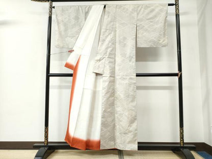 平和屋着物●本場大島紬　白大島　9マルキ　160亀甲　菱吉祥文　正絹　逸品　CABC6620yc