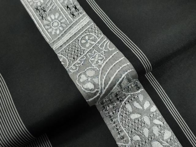 平和屋着物●中国三大刺繍　スワトウ刺繍　総刺繍　小紋　本場大島紬地　吉祥花松唐草間道　ロング丈　正絹　逸品　CABC6644yc