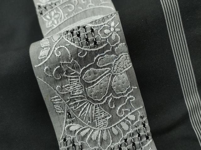 平和屋着物●中国三大刺繍　スワトウ刺繍　総刺繍　小紋　本場大島紬地　吉祥花松唐草間道　ロング丈　正絹　逸品　CABC6644yc