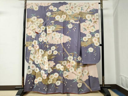 平和屋着物●女優・後藤久美子ブランド　振袖　駒刺繍　雲取り枝桜文　銀通し地　正絹　逸品　CABC6657yc