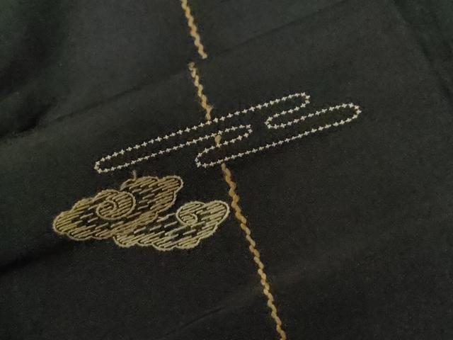 平和屋着物●上質な小紋　本場大島紬地　総刺繍　刺し子　エ霞雲取り文　正絹　逸品　CABC6685yc