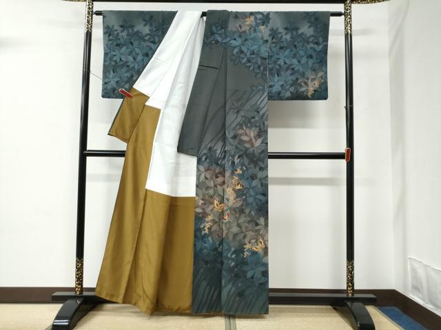 平和屋着物●訪問着　駒刺繍　伊と幸　舞蝶南天文　暈し染め　金彩　反端付き　正絹　逸品　CABC6689yc