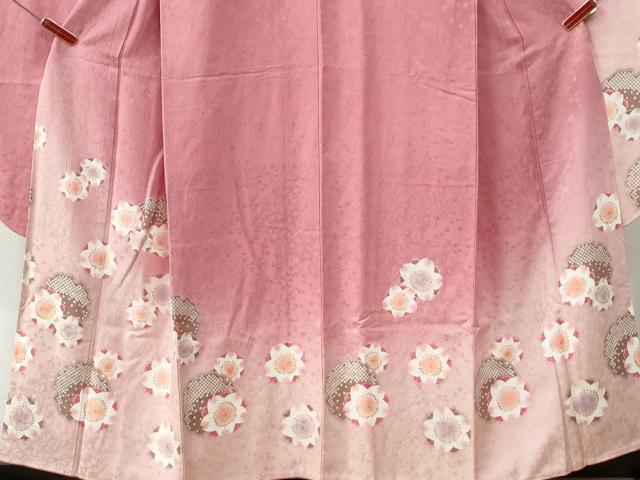 平和屋着物●豪華振袖　雪輪舞桜文　暈し染め　金彩　正絹　逸品　CABC6695yc