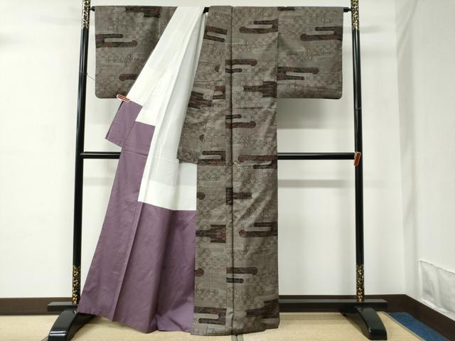 平和屋着物●本場大島紬　9マルキ　エ霞吉祥花唐草文　正絹　逸品　CABC6700yc