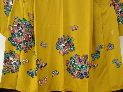 平和屋着物●豪華振袖　作家物　型染め　舞蝶文　鬼しぼ縮緬　正絹　逸品　CABC6710yc