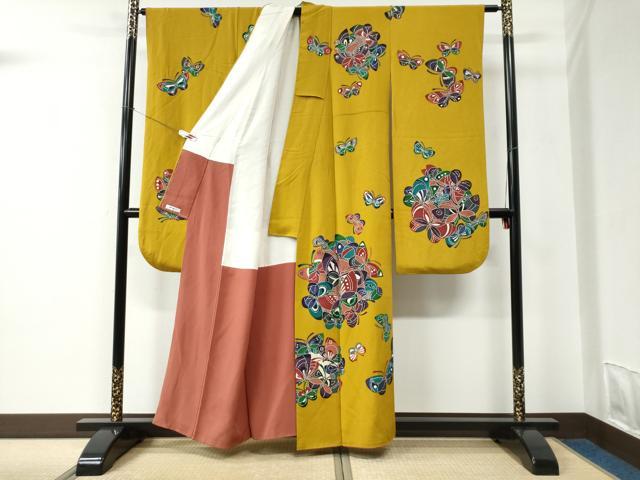 平和屋着物●豪華振袖　作家物　型染め　舞蝶文　鬼しぼ縮緬　正絹　逸品　CABC6710yc