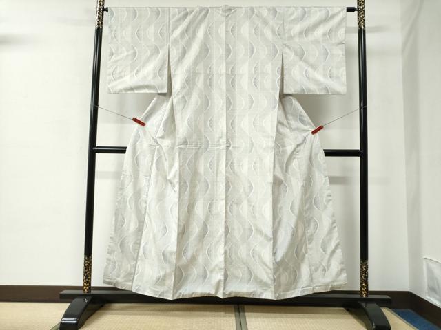 平和屋着物●本場大島紬　白大島　9マルキ　よろけ縞　吉祥文　正絹　逸品　CABC6713yc