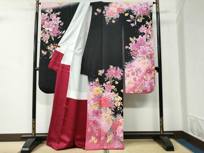 平和屋着物●豪華振袖　刺繍　牡丹花文　ラメ糸　黒地　銀彩　正絹　逸品　CABC6766yc