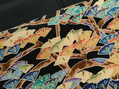 平和屋着物●豪華黒留袖　友禅　作家物　飛鶴松梅文　正絹　逸品　CABC6772yc