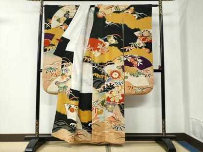 平和屋本店●アンティーク 大正ロマン 振袖 刺繍 立波牡丹葵吉祥花文 暈し染め 黒地 金彩 逸品 CABC6785yc