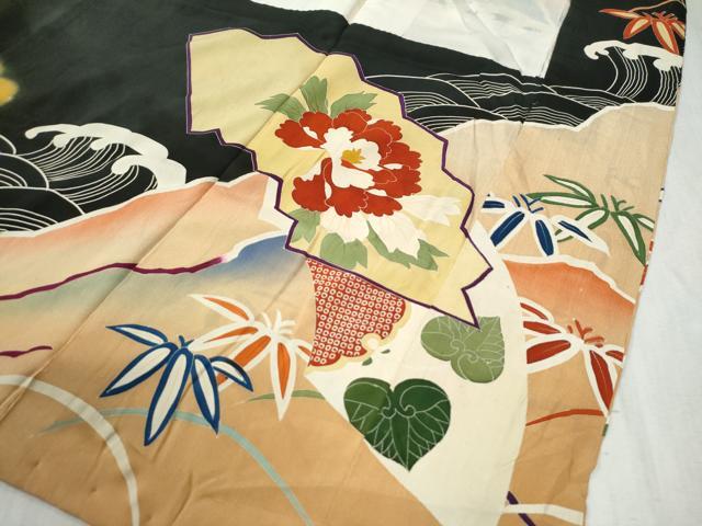平和屋本店●アンティーク 大正ロマン 振袖 刺繍 立波牡丹葵吉祥花文 暈し染め 黒地 金彩 逸品 CABC6785yc
