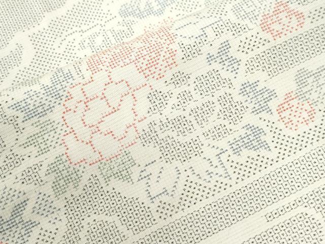 平和屋着物●本場大島紬　白大島　9マルキ　120亀甲　エ霞吉祥牡丹花文　正絹　逸品　未使用　CABC6801yc