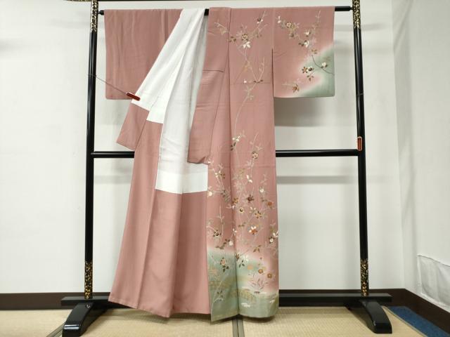 平和屋着物●訪問着　作家物　駒刺繍　枝橘笹花文　暈し染め　金彩　正絹　逸品　CABC6806yc