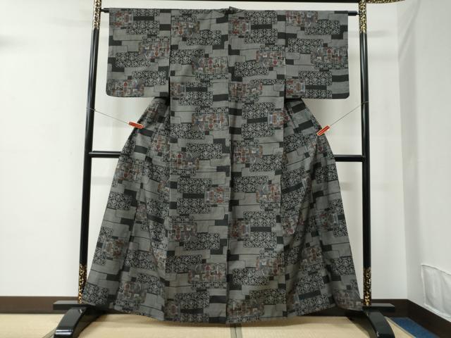 平和屋着物●本場大島紬　9マルキ　短冊吉祥花唐草文　正絹　逸品　CABC6809yc