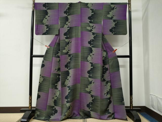 平和屋着物●上質な小紋　草花シルエット　黒地　ロング丈　正絹　逸品　CABC6823yc