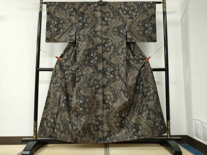 平和屋着物●本場大島紬　9マルキ　雲取り吉祥草花文　正絹　逸品　未使用　CABC6842yc