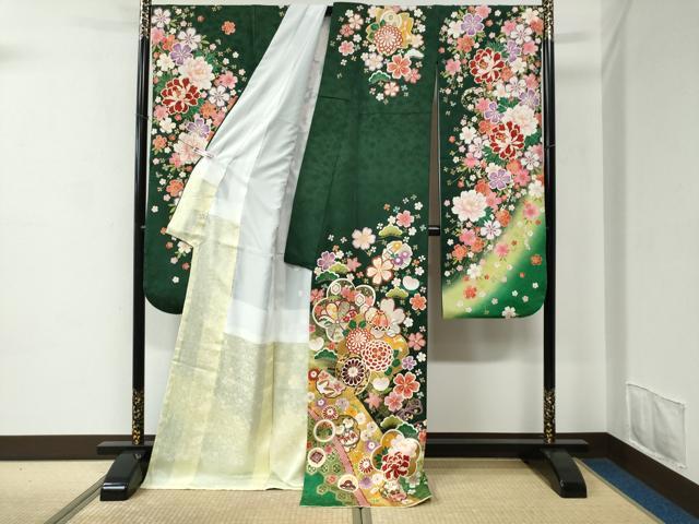 平和屋着物●豪華振袖　駒刺繍　雪輪毬牡丹花文　暈し染め　金彩　正絹　逸品　CABC6864yc