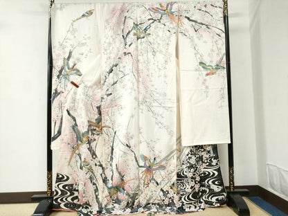 平和屋着物●豪華振袖　尾長鳥枝梅文　暈し染め　金彩　仮絵羽　逸品　未使用　CABC6866yc