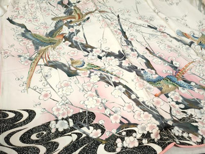 平和屋着物●豪華振袖　尾長鳥枝梅文　暈し染め　金彩　仮絵羽　逸品　未使用　CABC6866yc
