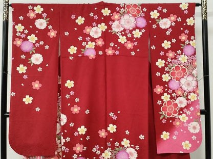 平和屋着物●豪華振袖　舞花文　暈し染め　金彩　正絹　逸品　CABC6876yc