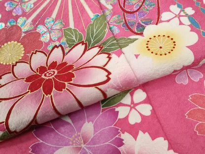 平和屋着物●豪華振袖　舞花文　暈し染め　金彩　正絹　逸品　CABC6876yc
