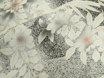 平和屋着物●訪問着　駒刺繍　草花文　たたき染め　黒地　金彩　正絹　逸品　CABC6884yc