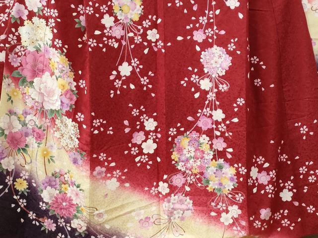 平和屋着物●豪華振袖　牡丹草花文　ラメ糸　暈し染め　銀通し地　京都きもの友禅扱い　正絹　逸品　CABC6894yc
