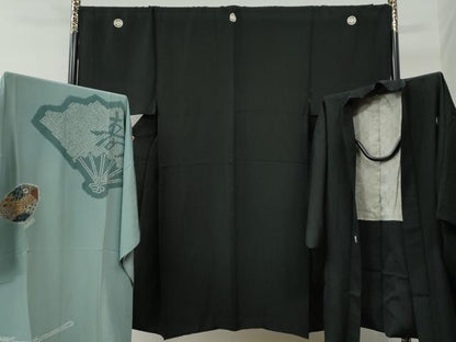 平和屋着物●男性　黒紋付　羽織・長襦袢セット　羽裏：吉祥丸文　正絹　逸品　CABC6900yc