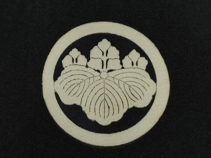 平和屋着物●男性　黒紋付　羽織・長襦袢セット　羽裏：吉祥丸文　正絹　逸品　CABC6900yc