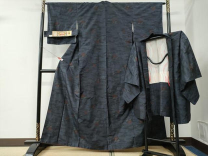平和屋着物●本場大島紬　アンサンブル　花唐草文　瀬戸口絹織物謹製　証紙付き　正絹　逸品　CABC6901yc