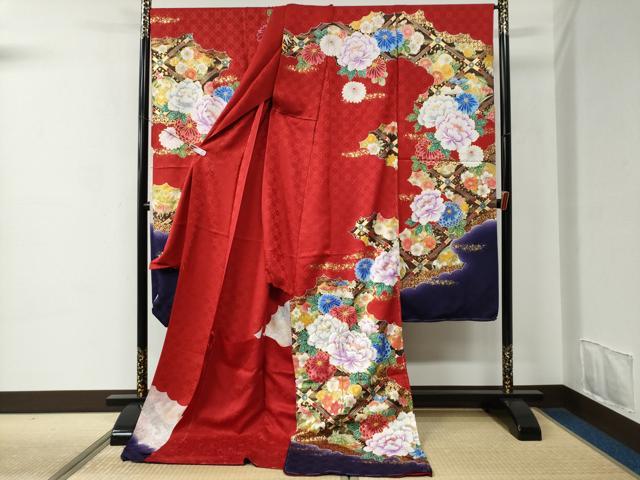 平和屋着物●豪華振袖　刺繍　天井牡丹花文　ラメ糸　暈し染め　金彩　仮絵羽　逸品　未使用　CABC6919yc
