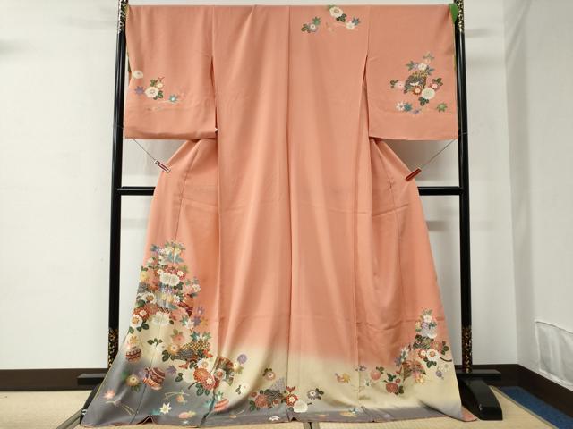 平和屋着物●訪問着　駒刺繍　毬吉祥草花文　暈し染め　金彩　仮絵羽　正絹　逸品　未使用　CABC6921yc
