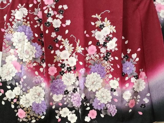 平和屋着物●豪華振袖　草花文　ラメ糸　暈し染め　銀通し地　正絹　逸品　CABC6937yc