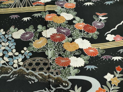平和屋着物●訪問着　駒刺繍　籬草花文　黒地　金彩　正絹　逸品　CABC6960yc