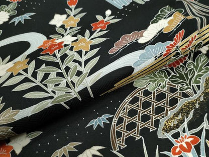 平和屋着物●訪問着　駒刺繍　籬草花文　黒地　金彩　正絹　逸品　CABC6960yc