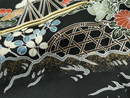平和屋着物●訪問着　駒刺繍　籬草花文　黒地　金彩　正絹　逸品　CABC6960yc