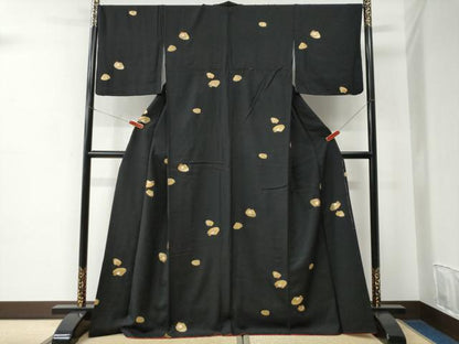 平和屋着物●上質な小紋　貝合わせ花文　黒地　金彩　ロング丈　正絹　逸品　CABC6969yc
