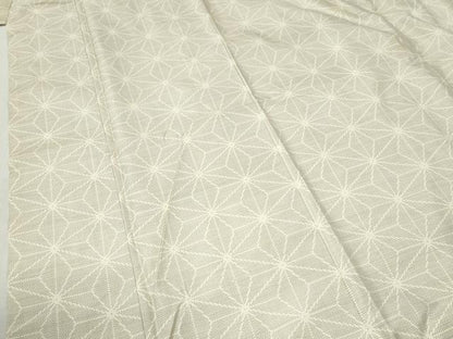 平和屋着物●本場大島紬　白大島　9マルキ　麻の葉文様　正絹　逸品　CABC6973yc