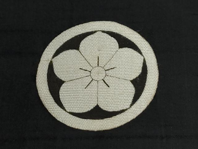 平和屋着物●男性　黒紋付　紬地　正絹　逸品　CABC6986yc