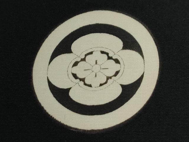 平和屋着物●男性　黒紋付　紬地　正絹　逸品　CABC6988yc