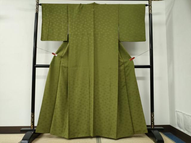 平和屋着物●上質な色無地　花唐草地紋　草色　正絹　逸品　CABC7024yc