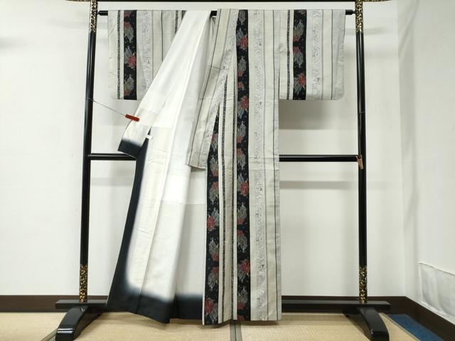 平和屋着物●本場大島紬　白大島　9マルキ　人物間道　正絹　逸品　CABC7042yc