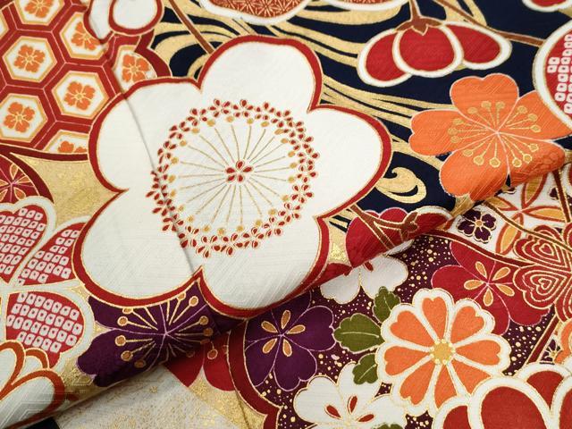 平和屋着物●豪華振袖　駒刺繍　吉祥梅文　金彩　正絹　逸品　CABC7044yc